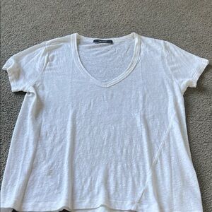 Jac + Jack White V-Neck Short Sleeve Tee. 💯 percent linen. Worn twice.